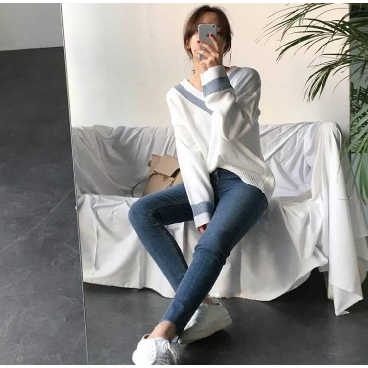 Áo len IELGY dài tay cổ chữ V thời trang cho nữ