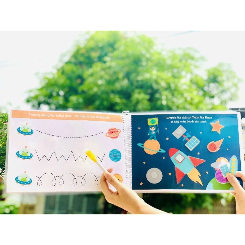 Học liệu bóc dán hệ mặt trời, các hành tinh cho bé