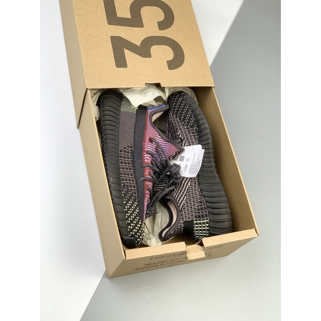 Giày Thể Thao Màu Đen Yeezy Boost 350v2 Size 36-45