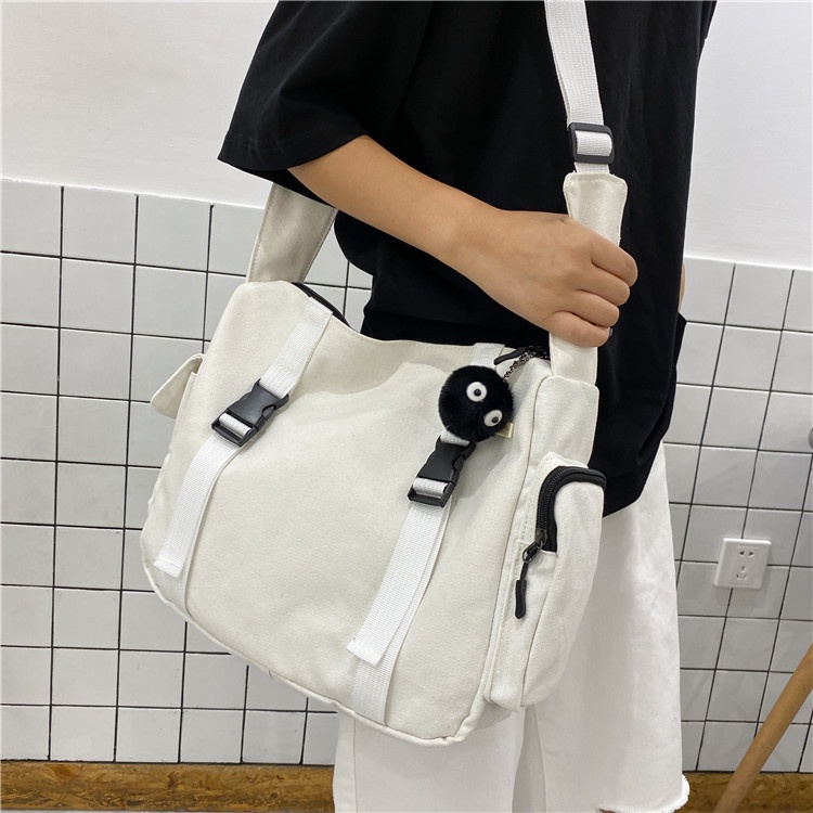 Cặp sách vải đeo chéo hai đai kiểu dáng basic BAG U CD92
