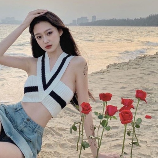 ÁO YẾM MẶC 2 KIỂU LEN HÀN CÓ SẴN