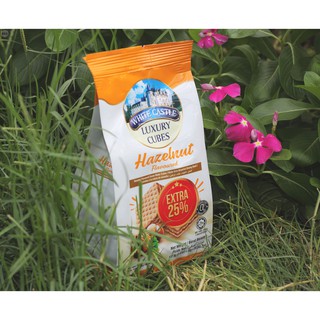 Bánh Xốp Vuông Hương Socola Hạt Phỉ White Castle Gói 90g