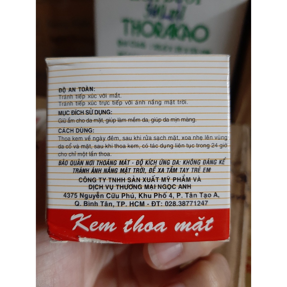 Kem Thoa Mặt Cream Vitamin E NACO 45g