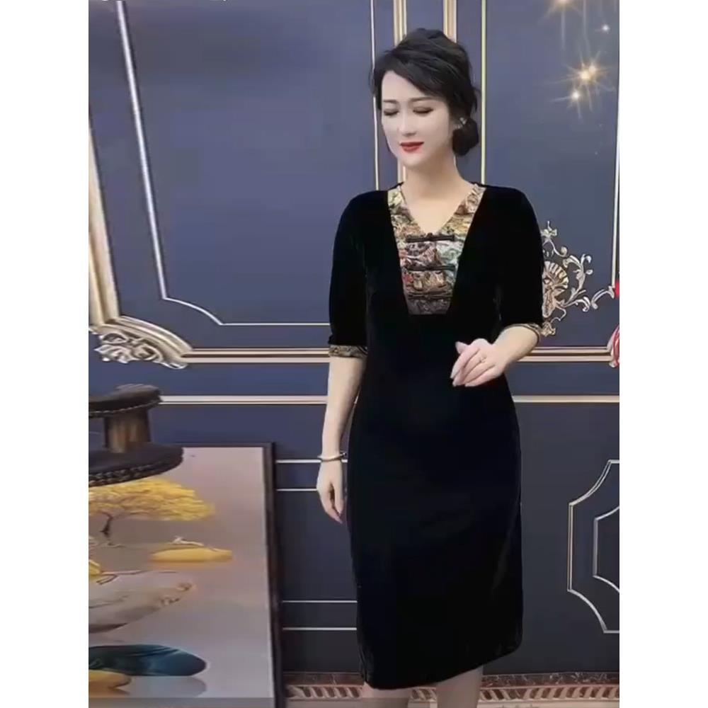 Đầm Nhung Tay Dài Thời Trang Mùa Thu 50 Tuổi Phong Cách Retro