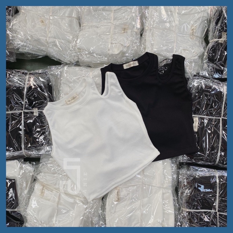 Áo croptop nữ ba lỗ JEANIE form ôm body khoét vai, kiểu basic dễ phối đồ chất đẹp