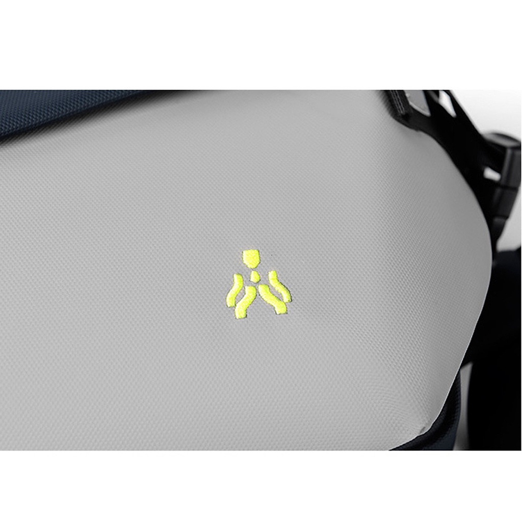 Túi đeo chéo nam phong cách mới - BEE GEE DCN9078