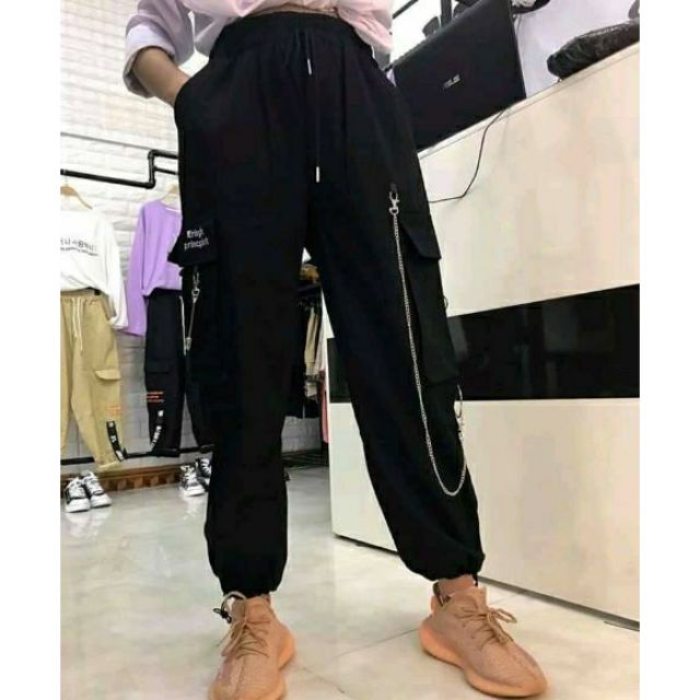 mua 1 tặng 1 Quần jogger túi hộp dây xích in chữ bo gấu paints box unisex