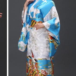 Kimono yukata hình cô gái Nhật bản, hàng về sau 10 ngày.