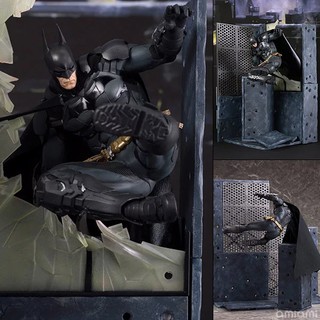 Mô hình cuộc chiến BATMAN vs ARKHAM KNIGHT