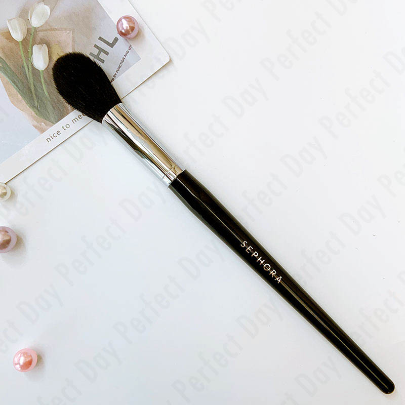 SEPHORA COLLECTION Pro Contour Brush #79