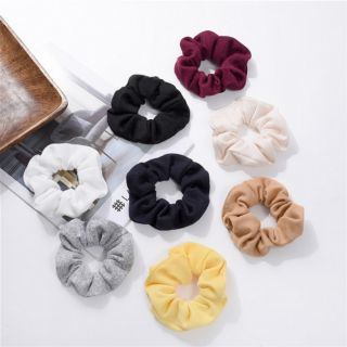 Scrunchies buộc tóc, đeo tay siêu xinh