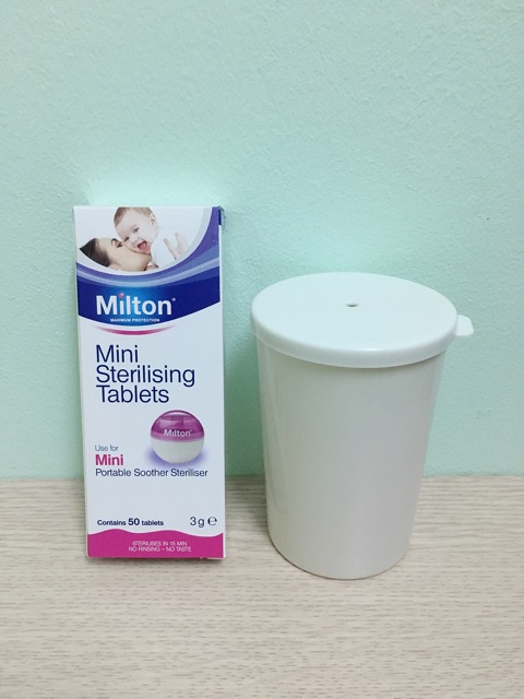 Cốc khử trùng và 1 hộp viên tiệt trùng Milton 50 viên