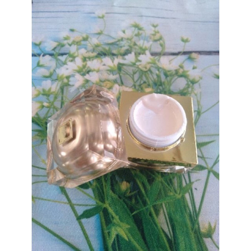 Xoá xăm tức thì