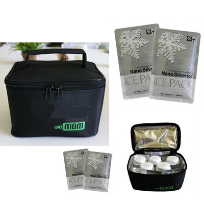 Túi giữ lạnh Unimom gồm 5 bình trữ sữa và 2 túi đá khô