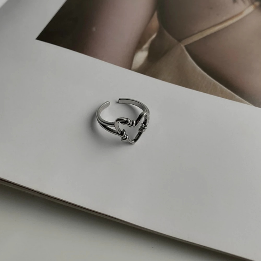 Nhẫn dạng mở hình trái tim thời trang xinh xắn