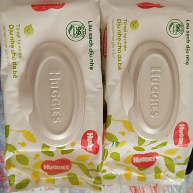 Khăn ướt Huggies không mùi 64/80 miếng.