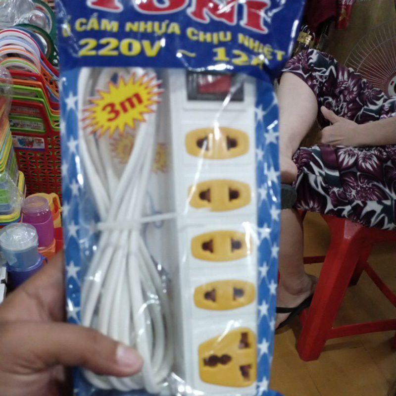 Ổ cắm nhựa chịu nhiệt TONI 3M