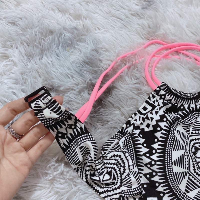 Áo bơi dáng thể thao