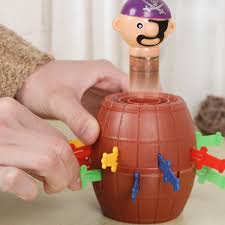 Trò chơi đâm hải tặc 16 kiếm - Đồ chơi giải trí