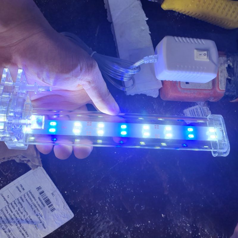 ĐÈN LED KẸP THÀNH BỂ CÁ ĐÈN BONETAR 200D RẤT ĐẸP- ĐÈN KẸP BỂ THỦY SINH