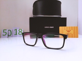 Kính Cận Armani tặng hộp