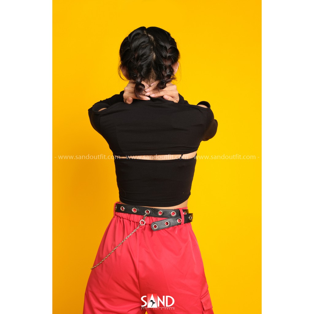 Áo Croptop Dài Tay Cut Out Khoét Vai