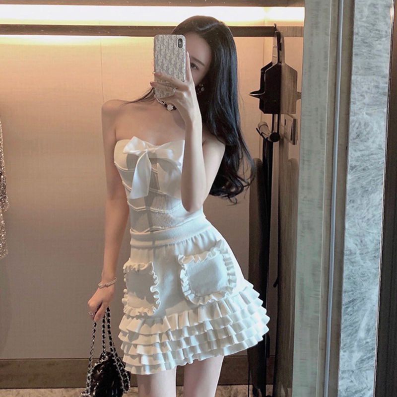 Set váy cực sexy cực tôn dáng màu trắng có tầng xếp li, set áo váy hàn quốc có nơ trước ngực, chân váy xếp li ( có sẵn)