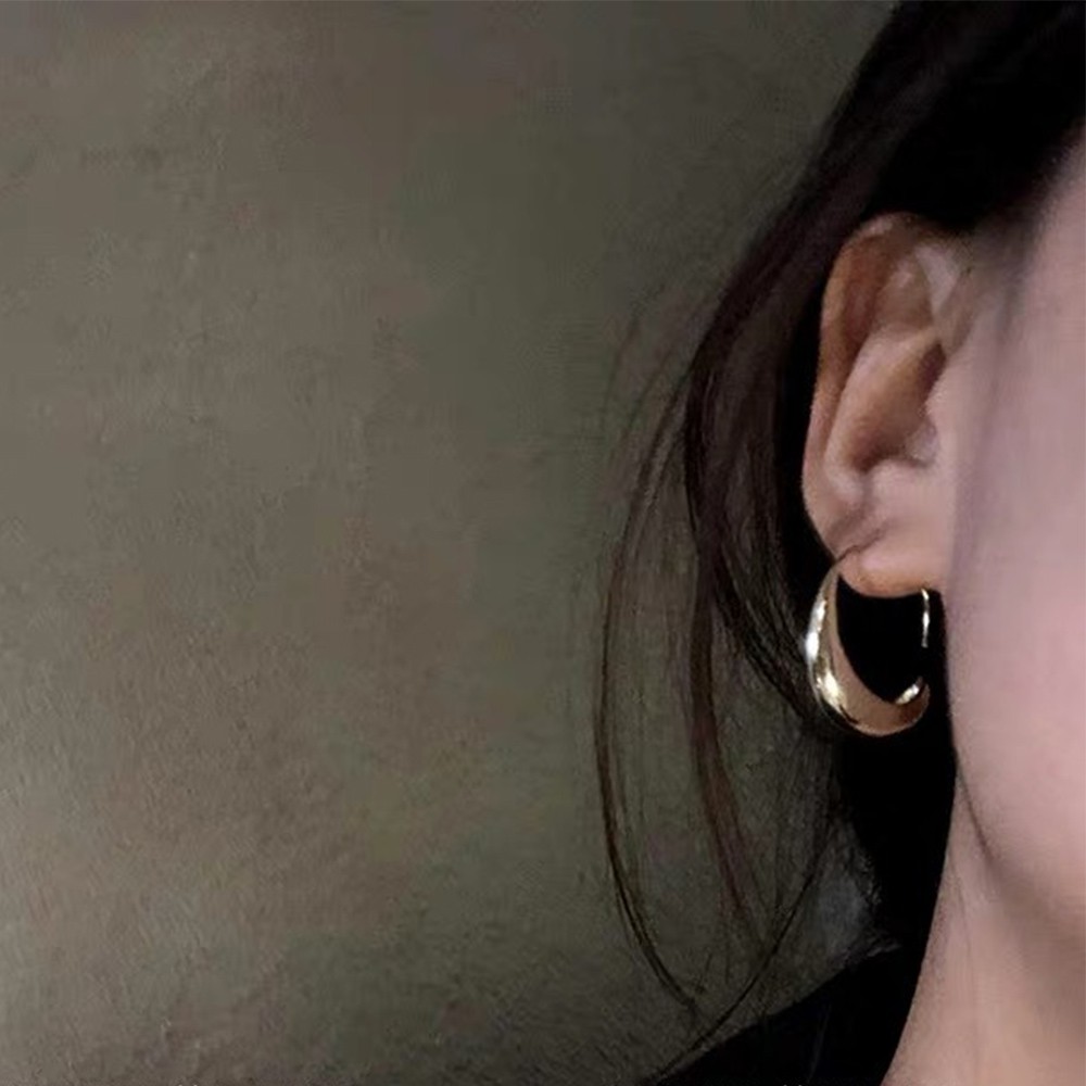 Bông Tai Chữ C Đính Đá Thời Trang Cho Nữ