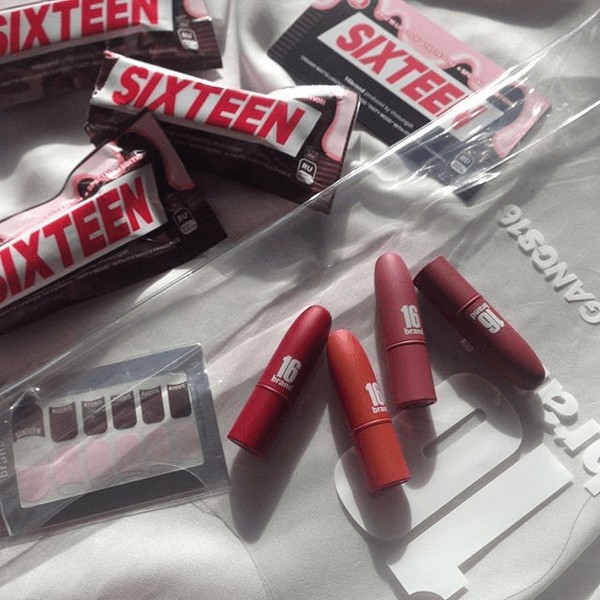 Son 16 Brand sixteen chu edition son ống bơ- màu đỏ cherry almondbản nude của son mac Ruby woo | BigBuy360 - bigbuy360.vn