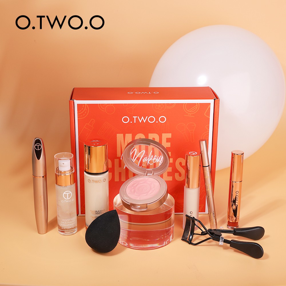 O.TWO.O Makeup Set 600g