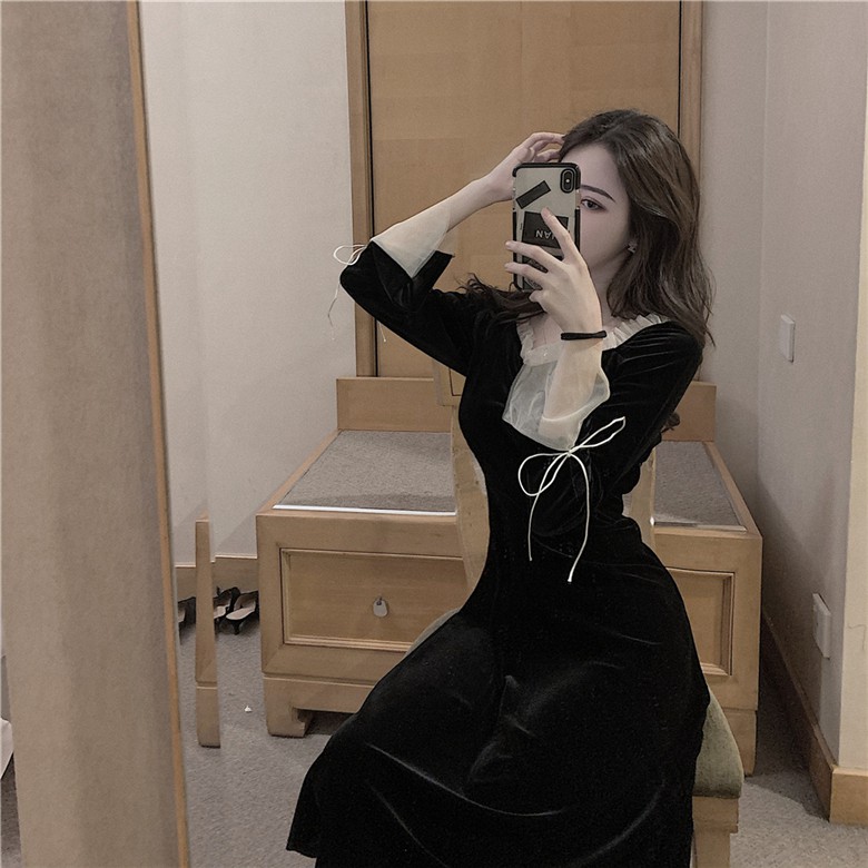 Đầm Nhung Tay Dài Cổ Chữ V Phối Lưới Form Rộng Phong Cách Quyến Rũ | BigBuy360 - bigbuy360.vn