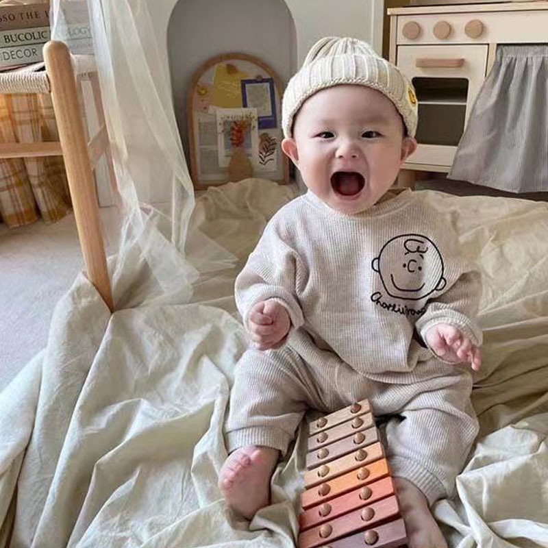 Bộ áo len in hình hoạt hình kèm quần dài phong cách Hàn Quốc dành cho bé