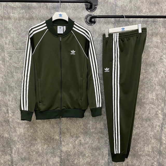 Bộ Quần Áo Bomber Unisex Nam Nữ Adidas SST Track Jacket Xanh Rêu