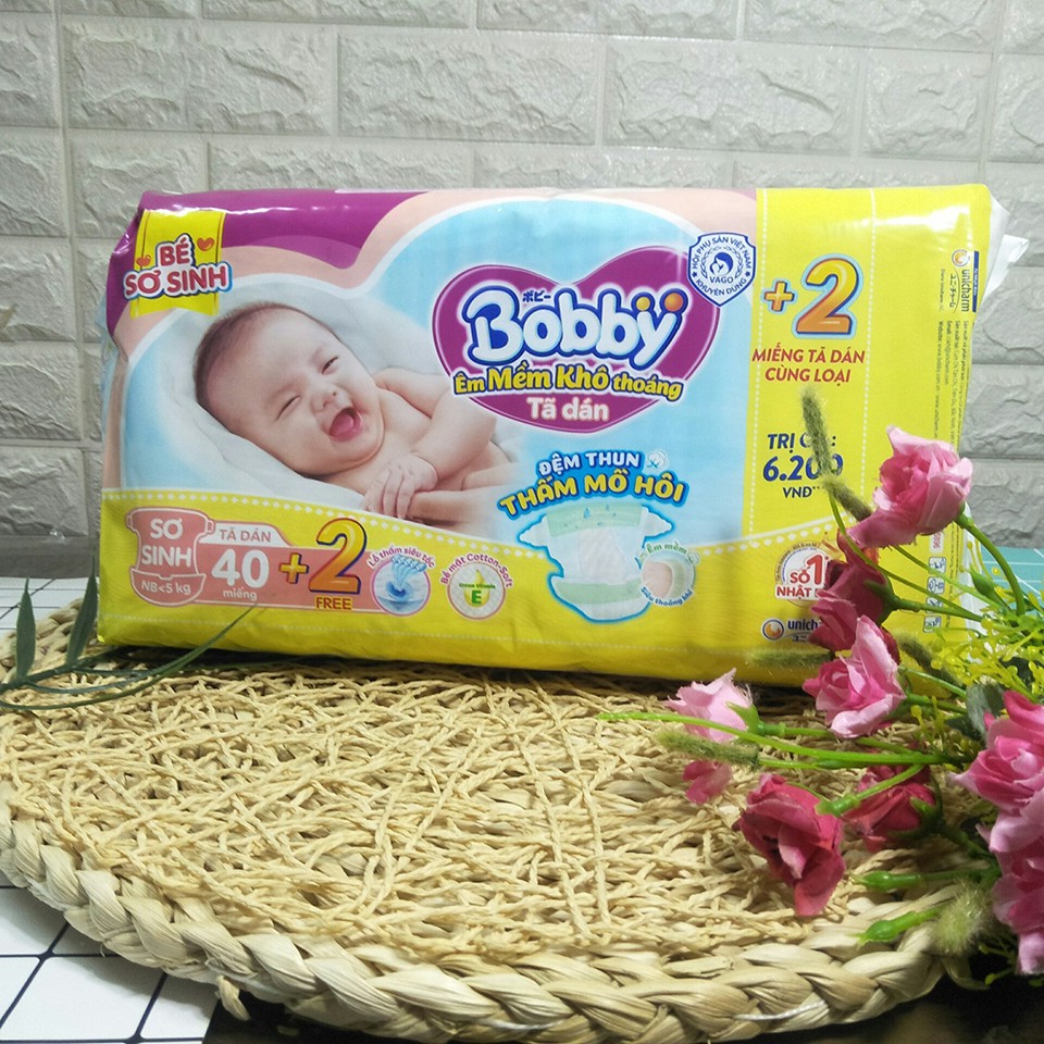 Tã dán Bobby NewBorn Size XS 42 miếng (Dưới 5Kg)