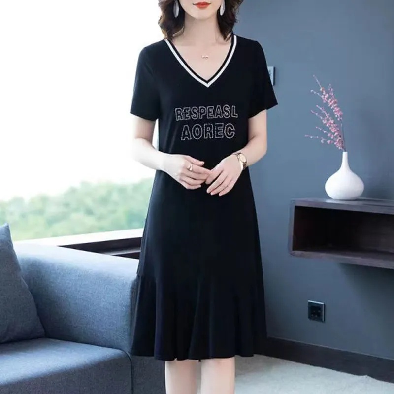 Đầm Tay Ngắn Cổ Chữ V Plus Size C8882 (45-90KG)