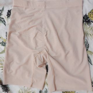 🌹🌿❤ Quần gen bụng Uniqlo Body Sharper