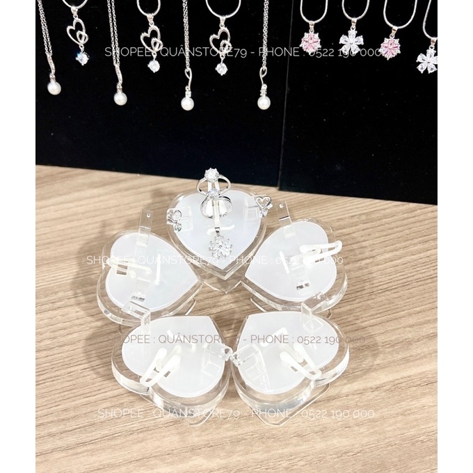Kệ mica trưng trang sức