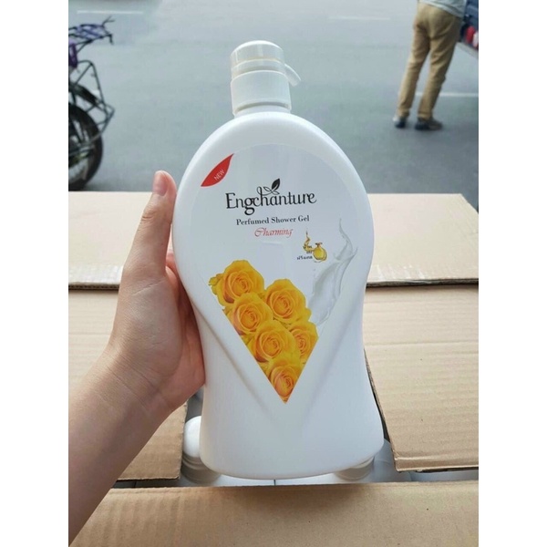 Sữa tắm nước hoa Enchanteur 1200ml