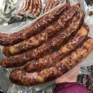 Lạp sườn hun khói mía