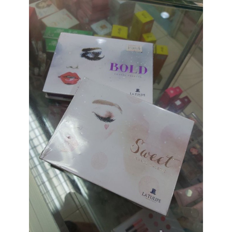 (hàng Mới Về) Bảng Phấn Trang Điểm Mang Đi Du Lịch Hình Hoa Tulip | BigBuy360 - bigbuy360.vn