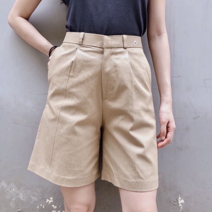Quần short Unisex ống rộng cạp cao màu kem pyenstore