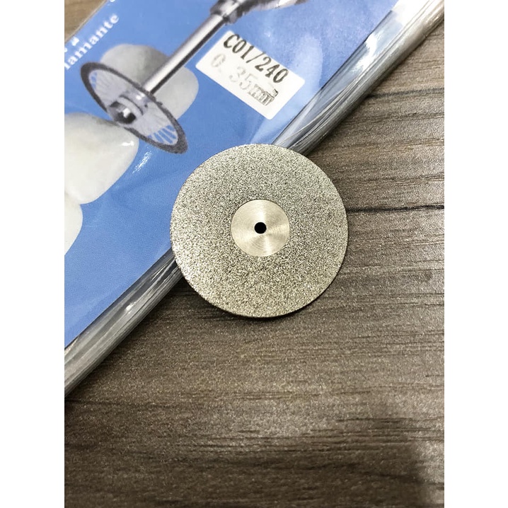 Đĩa cắt kim cương dùng để cắt sứ, sườn zirconia, nhựa