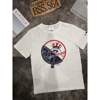 Áo thun yankees logo đen đỏ