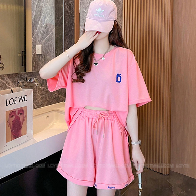 Leisure sports suit female 2021 new Korean summer dress net red loose large size thin short sleeved shorts two-piece set