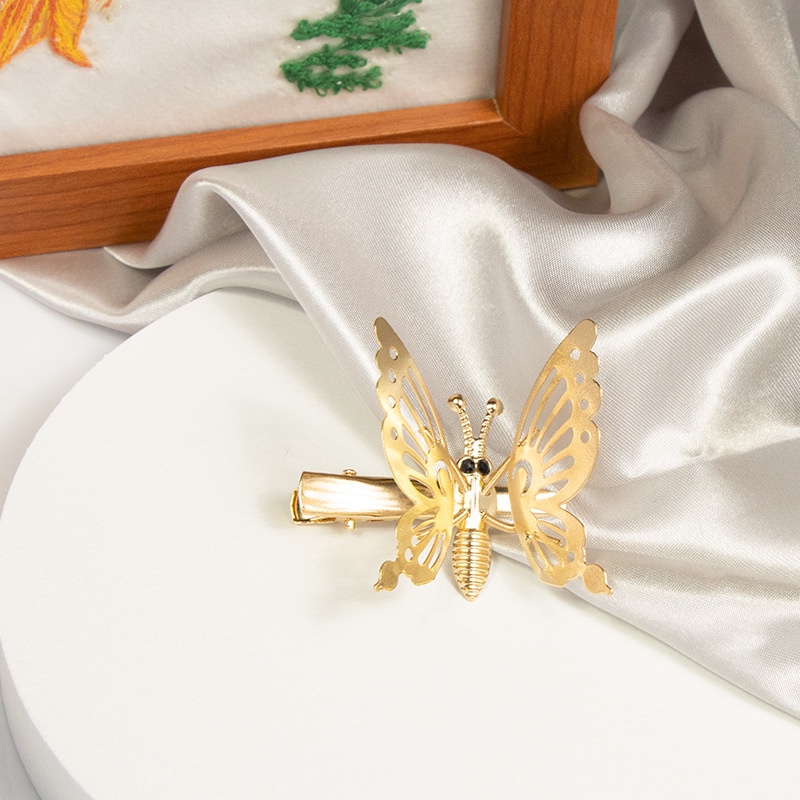 Kẹp Tóc Tua Rua Bướm Đính Đá Ngọc Trai Giả Có Cánh Di Chuyển Phụ Kiện Ngọt Ngào Hàng Mới Dành Cho Bạn Nữ