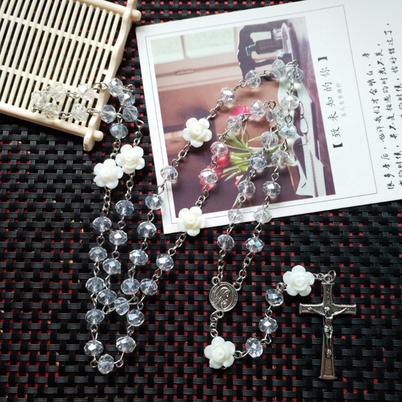 Vòng cổ Dài Mặt Thánh Giá Đính Đá Pha Lê Thời Trang