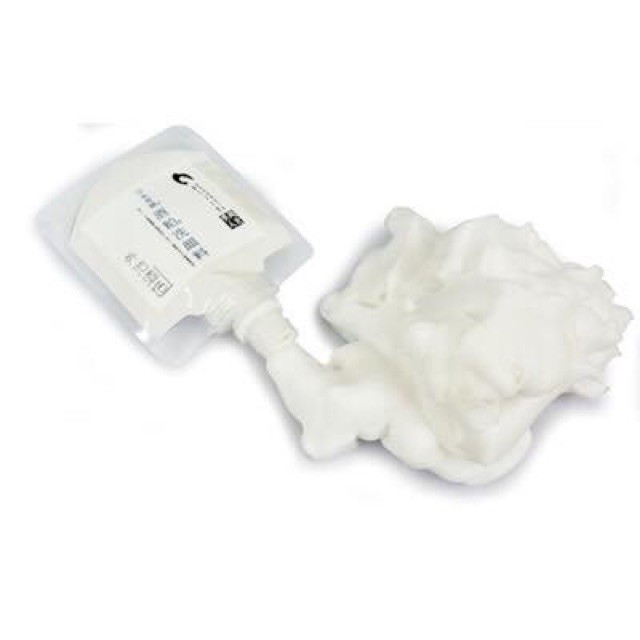 Sữa rửa mặt Kuramoto Bijin Sake Kasu