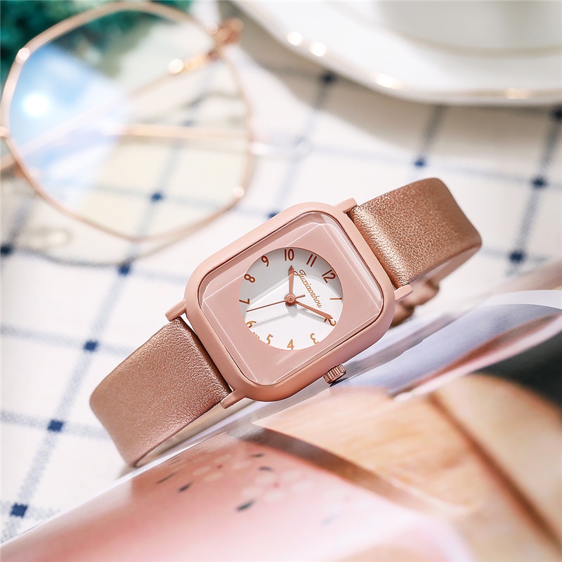 Đồng Hồ Quartz Nữ Mặt Chữ Nhật Dây Da Thời Trang