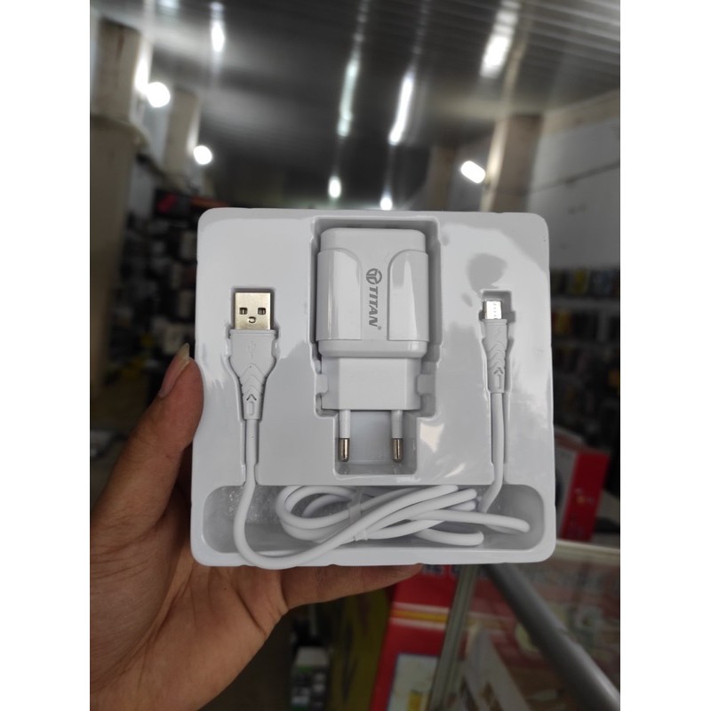 Bộ sạc 2.1A 2 cổng usb chính hãng Titan