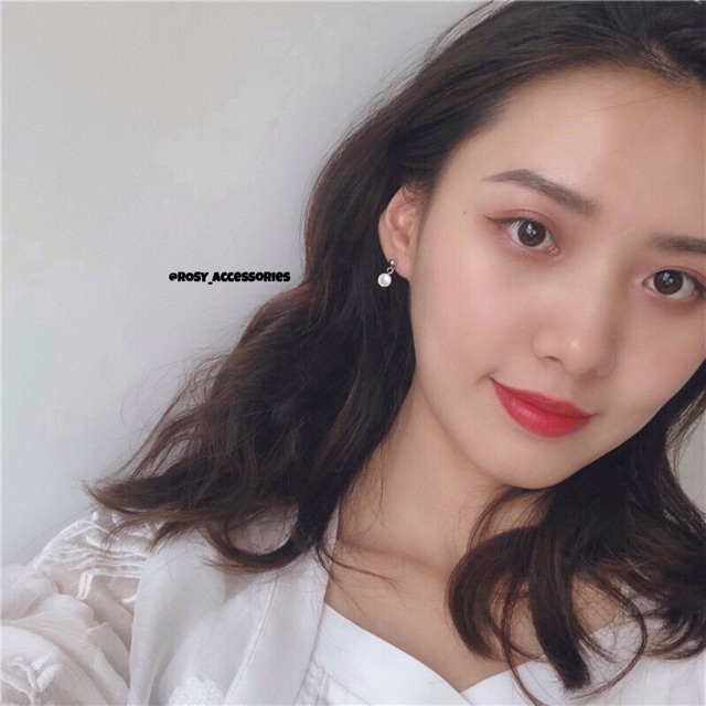 ROSY - KHUYÊN TAI ĐÁ BÁNH BÈO